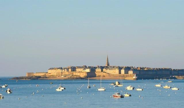 ホテル Ermitage - Mont-Saint-Michel ボーヴォワール エクステリア 写真